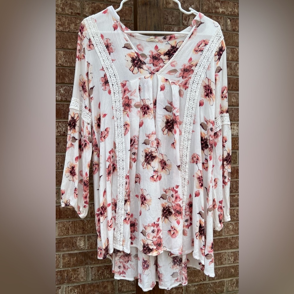 En‎ Crème tunic